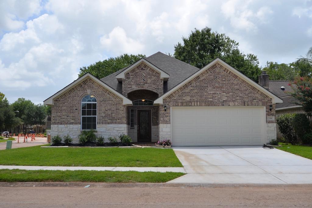 magnificent fort bend county home under $300k